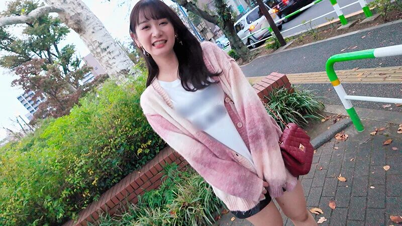 くぱぁアナル舐めさせ美女。肛門クンニSEXの沼にハマッて以来ずっと、むれ匂うケツ穴オマ●コの奥まで味わってほしがる色白美尻OLちゃん（新卒） 静河

芸能人のようなオーラを放つ色白美顔OLさんを口説いて、衝撃の肛門クンニデビュー！カメラの前でプリプリ美尻をつけ狙われ…くぱぁと広げたアナルの匂いに思わず頬を赤らめる。ひくひく尻穴を舌で舐めほじられ、肛門シワの中まで伝わる初めての快感！そして求め合う生ハメSEX。肛門クンニ沼にハマってしまったその日から、むせるようなケツ穴＊マーキング性交＆覚悟の生中出し。「わたしのアナル、奥まで味わって下さい…！」